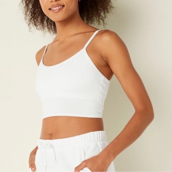 SOLD - PINK Ultimate Lightly Lined Sports Crop Top Bra Cross Back White Large - Picture 2 of 9